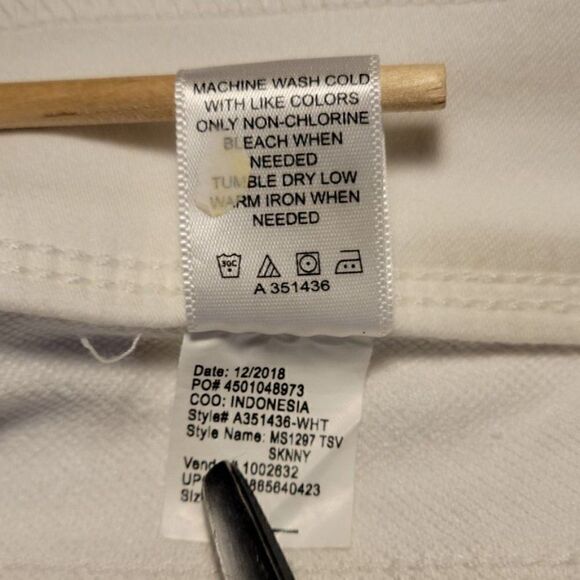 MarthaāStewartāKnitĀ DenimāAnkleāJeansāw/āZipperāDetailāSzā6 - Picture 10 of 12